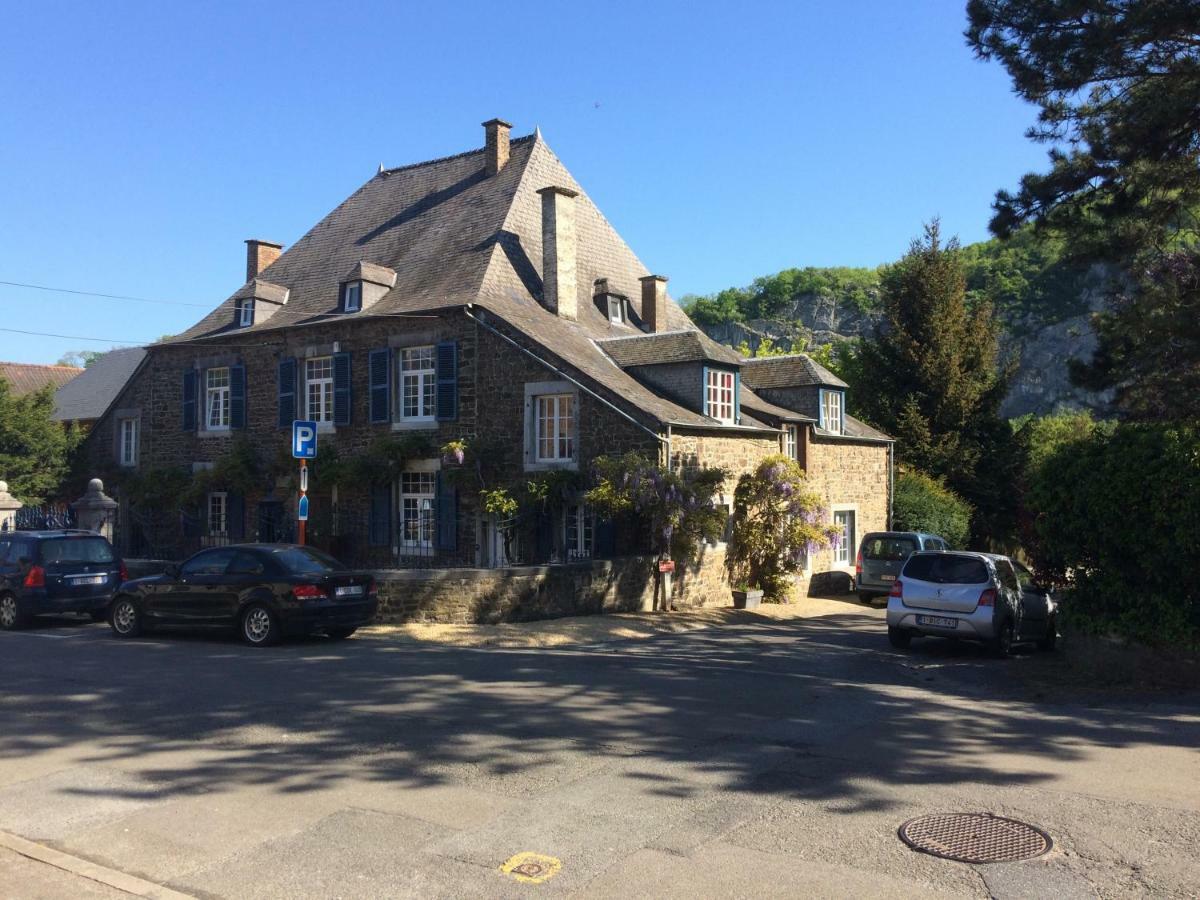 Maison De Vacances, Gite "Le Vieux Logis" A Profondeville Exterior photo
